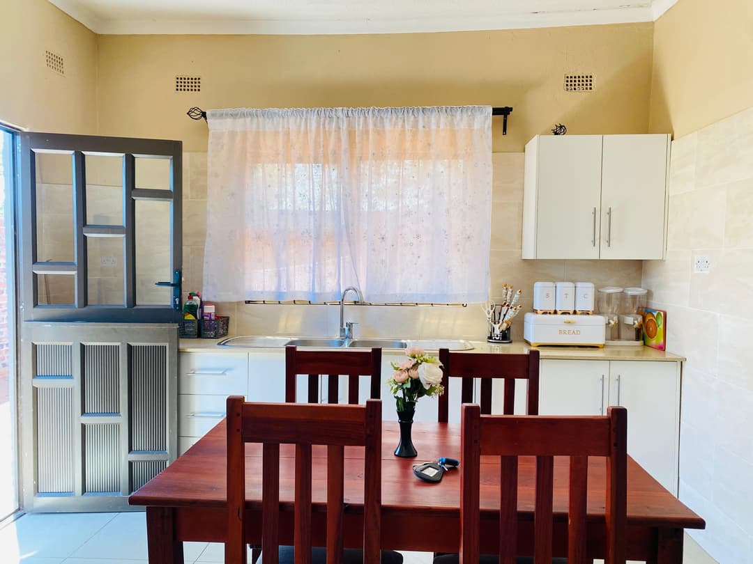 Three Bedroomed House image 12