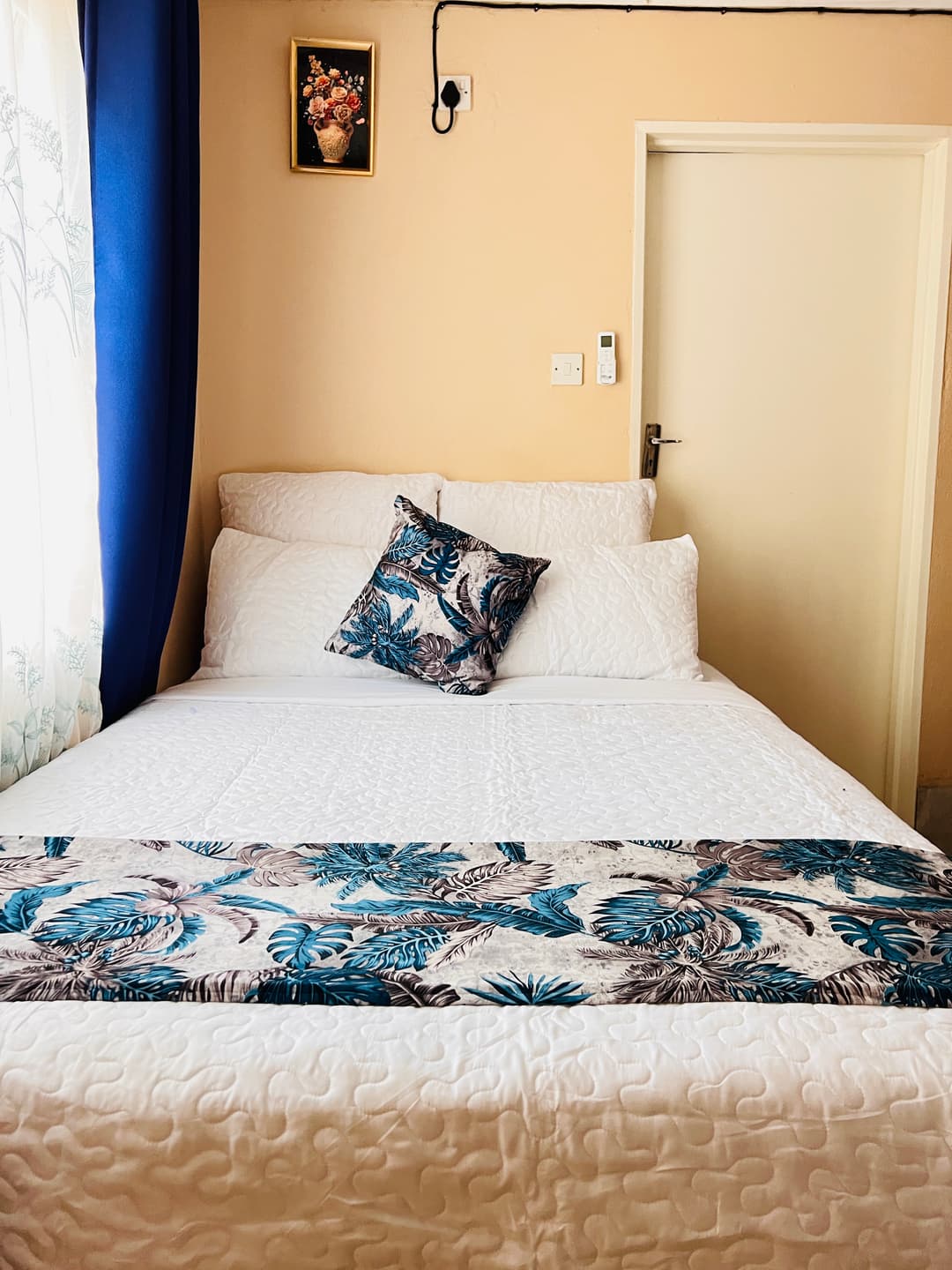 Standard En-suite Room image 12